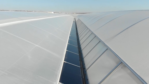 Invernadero multitúnel fotovoltaico